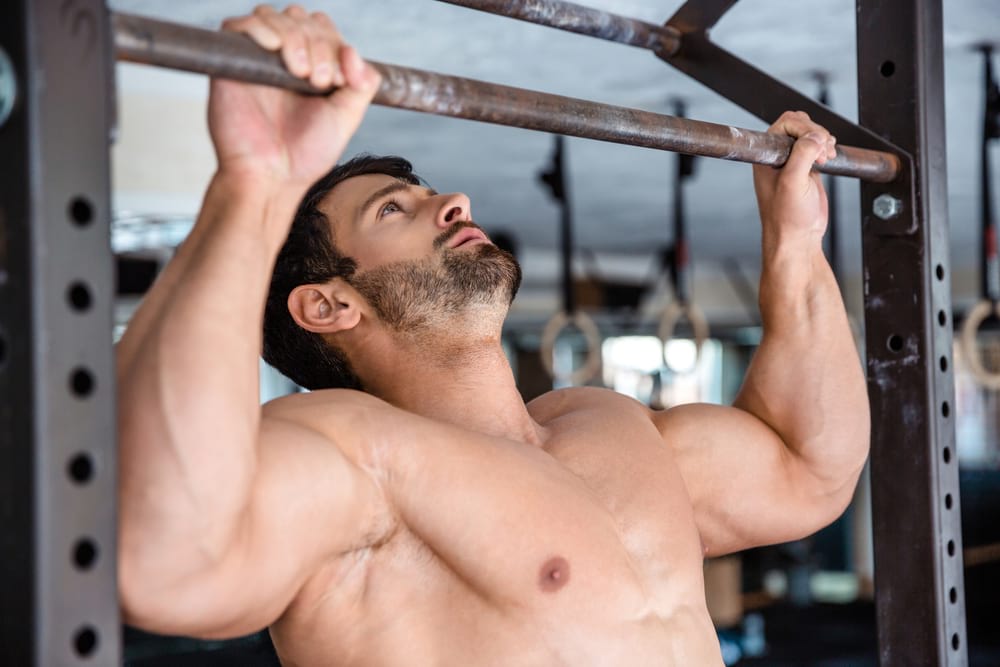 подтягивания на турнике