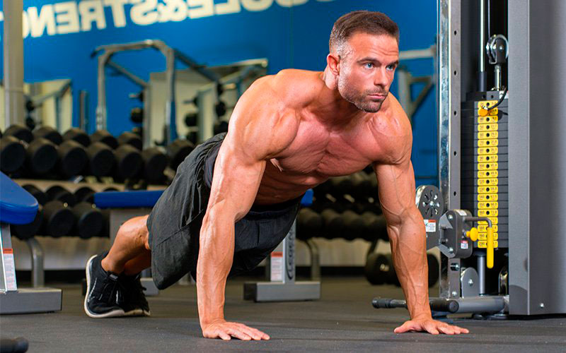 Тренировка с весом тела